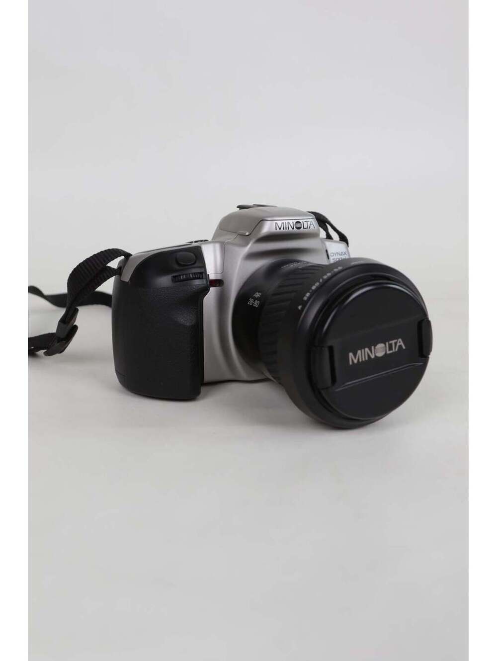 94' Minolta Dynax 500si With Flash Film Camera